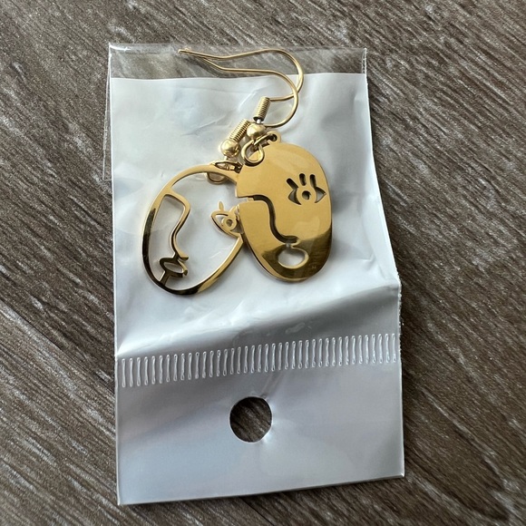 18k Gold Plated Stainless Steel Earrings Artsy Boho Chic Lady Face Line Art - Picture 3 of 5